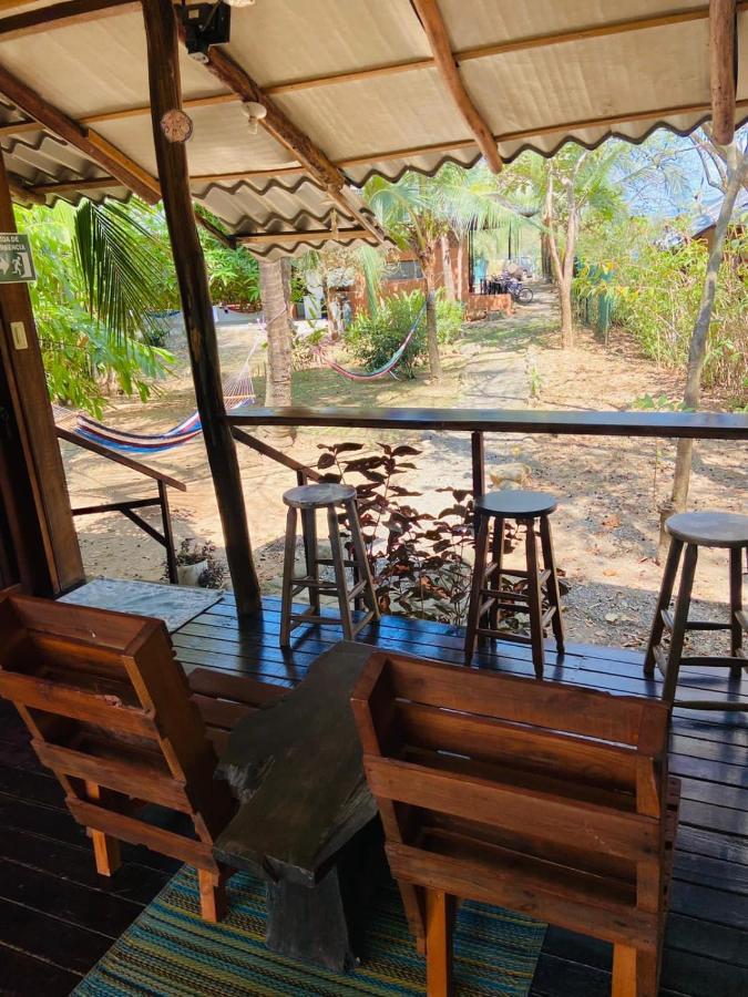 Luminosa Uvita Hostel Eksteriør bilde