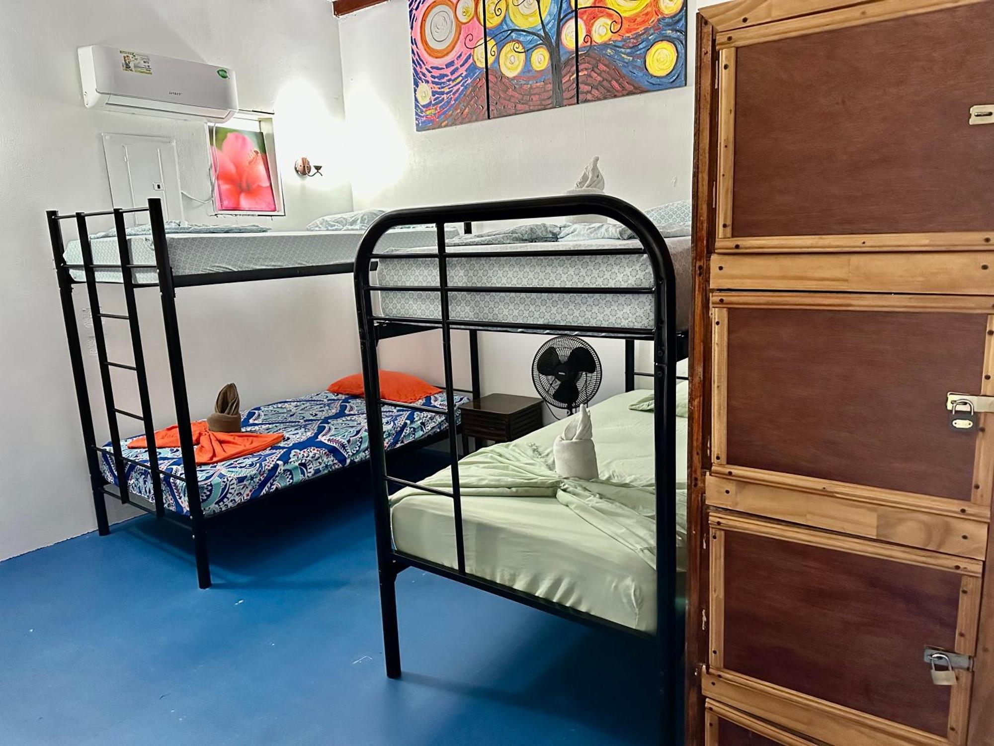 Luminosa Uvita Hostel Eksteriør bilde